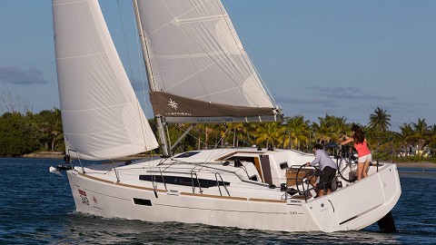 Sun Odyssey 349