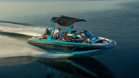 SUPER AIR NAUTIQUE GS22E造浪艇