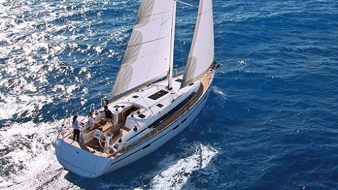 Bavaria Cruiser 46单体帆船