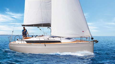 Bavaria Cruiser 34单体帆船