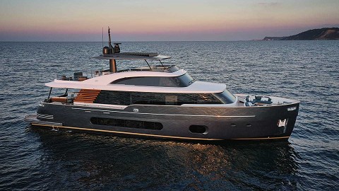 Azimut Magellano 25 Metri飞桥游艇