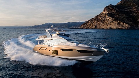 Azimut 60飞桥游艇