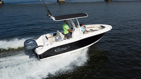 Robalo 202 Explorer钓鱼艇