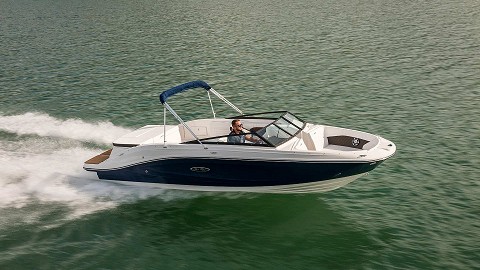 SPX 230开放式游艇